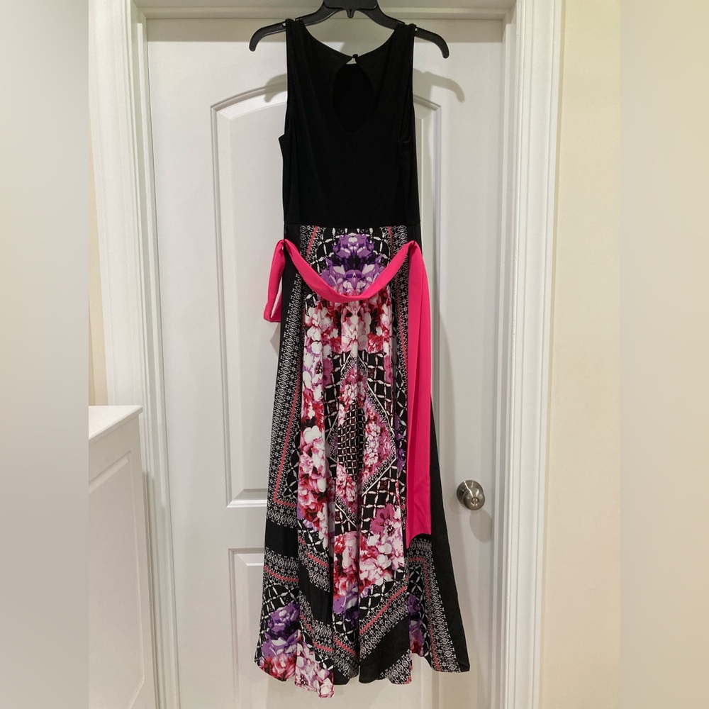 Eliza J Women's dress- Black and Pink Floral - Picture 5 of 11